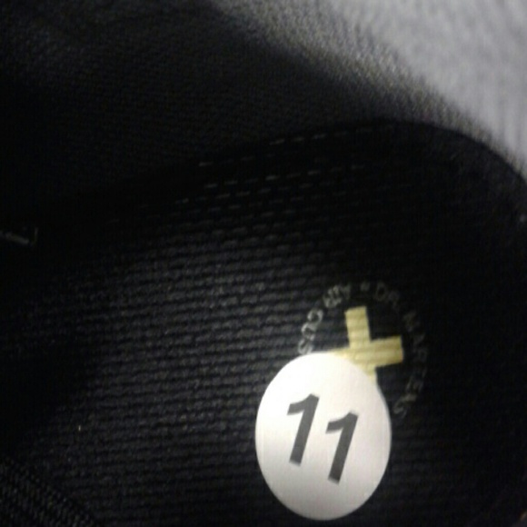 SOLD! Dr martins - Picture 2 of 2