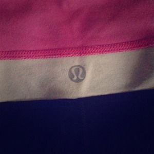 Lululemon yoga pants