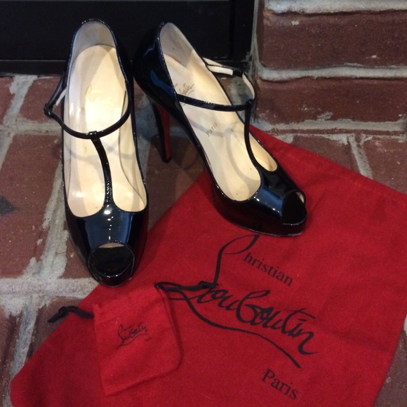 Authentic Christian Louboutin pumps