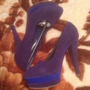 Royal & Navy Blue Pumps..