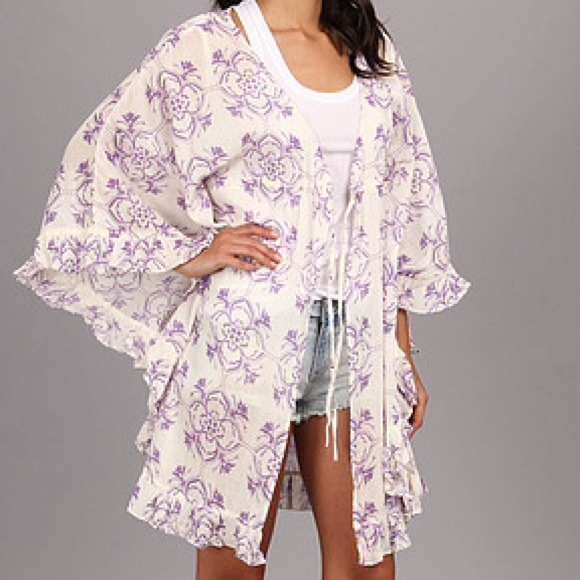 Free People Tops - 🎉HOST PICK🎉Free People Lavender Ruffled Kimono💜