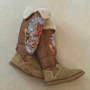 Ed Hardy Ugg style boot