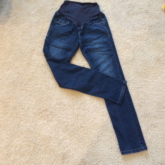 Old Navy Maternity jean bundle