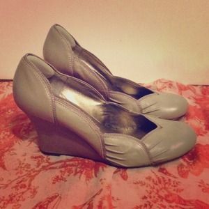 Gray Seychelles wedges