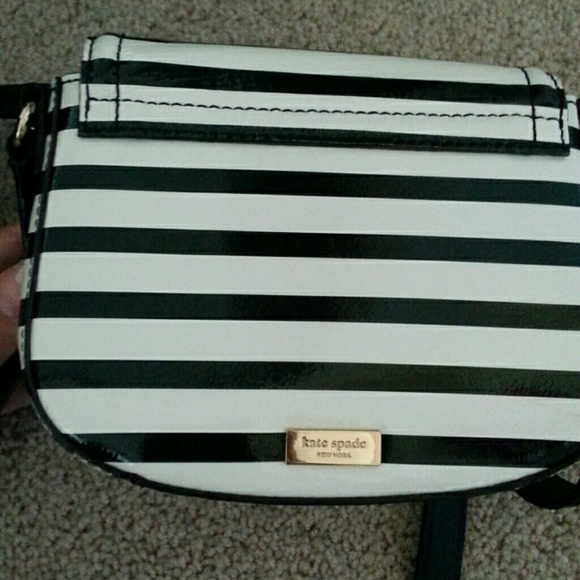 Kate Spade crossbody - Picture 2 of 4
