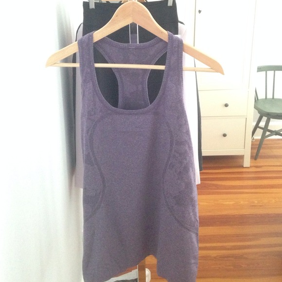 Lululemon swiftly tank