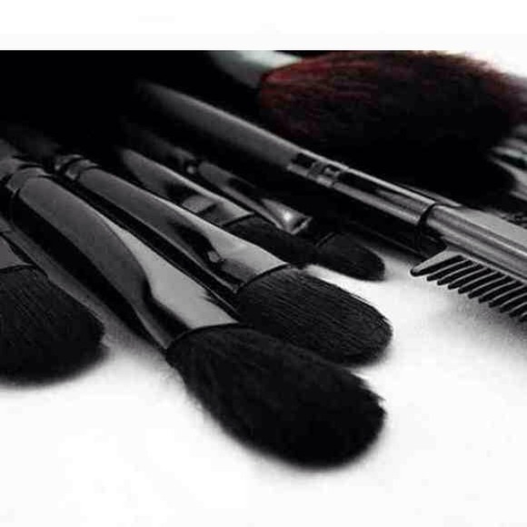 Make Up Brushes