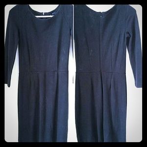 Long sleeved black midi dress