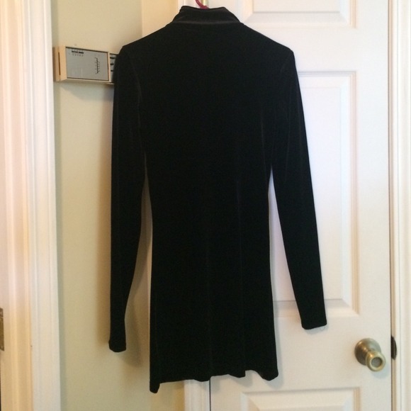 Vans velvet long sleeve dress
