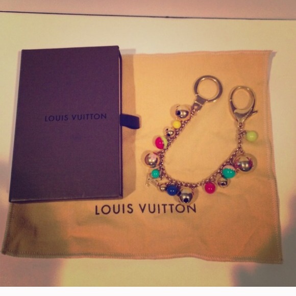 LV CHARM BRACELET