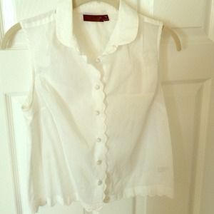 Topshop sleeveless blouse with scallop edges