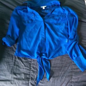 royal blue cropped shirt