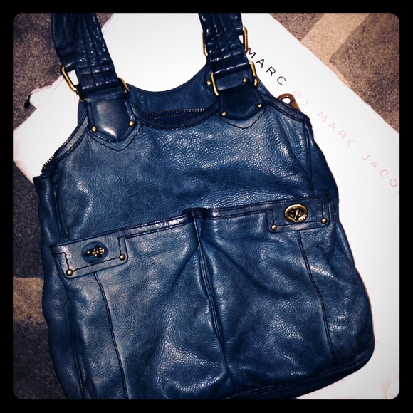 Marc by Marc Jacobs blue turnlock teri - Picture 1 of 4