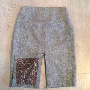 ‼️🎉Tweed Pencil Skirt🎉‼️