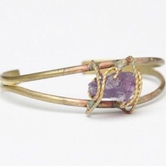 Brandy Melville Purple Stone Bracelet