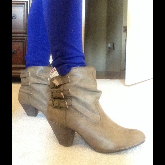 Ankle boots