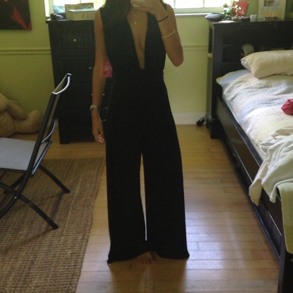 Black jumper🚫sold🚫