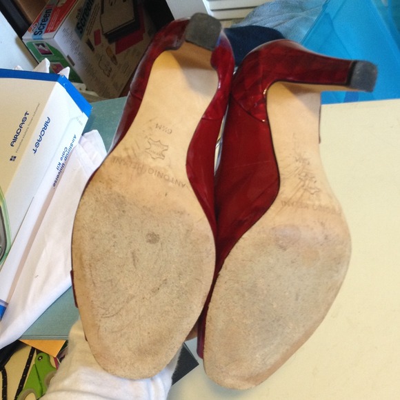 Antonio Melani Open Toe Heels - Picture 2 of 2