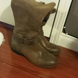 Jessica Simpson boots