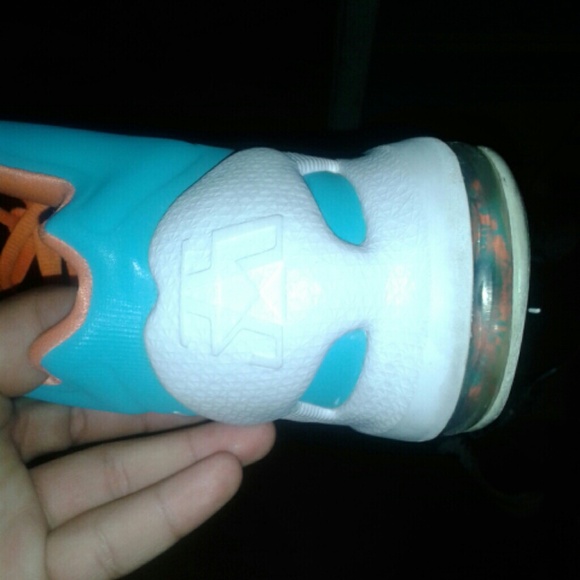 Kds - Picture 2 of 2