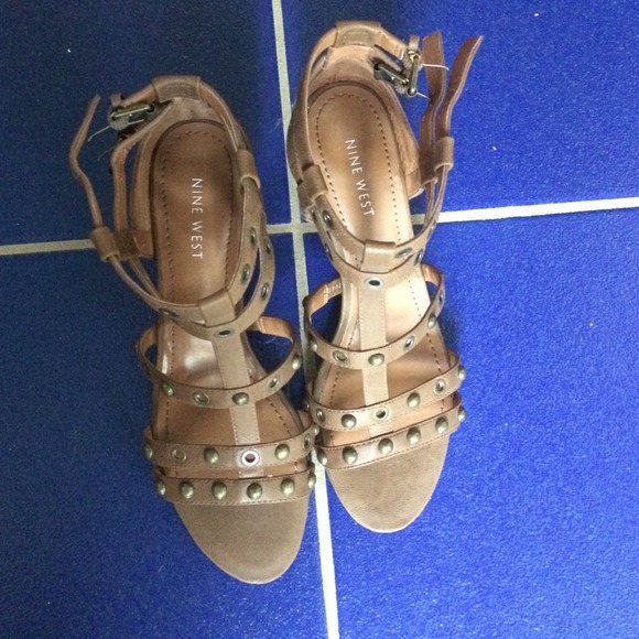 Tan Gladiator sandals