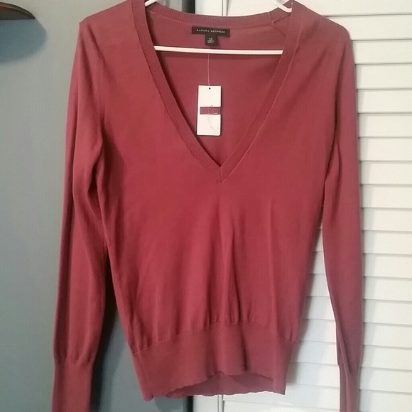 Banana Republic purple sweater NWT!