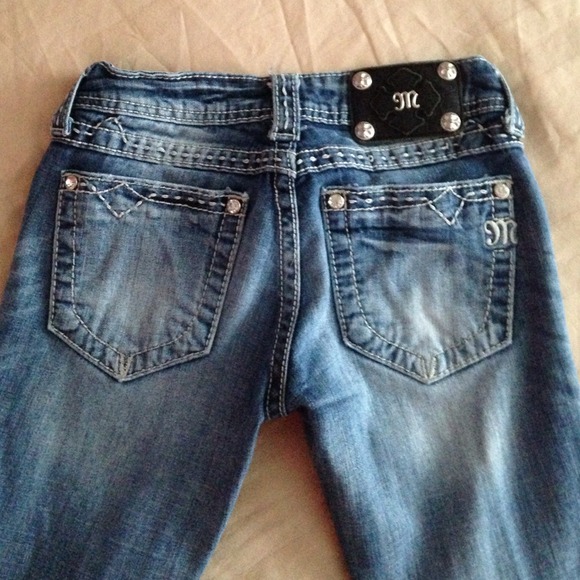 Size 24 Miss Me Jeans - Picture 1 of 4