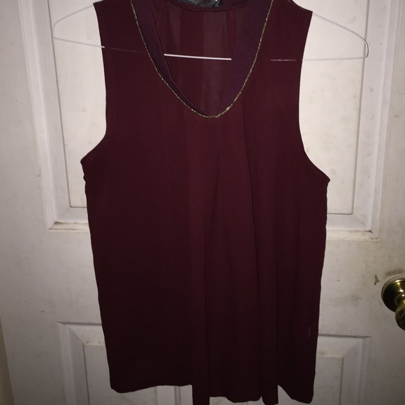 Wine/burgundy top