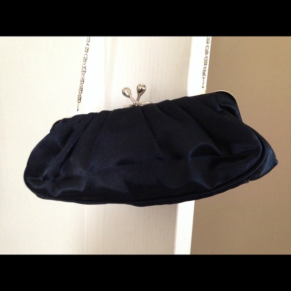 Formal clutch/purse - Picture 2 of 3