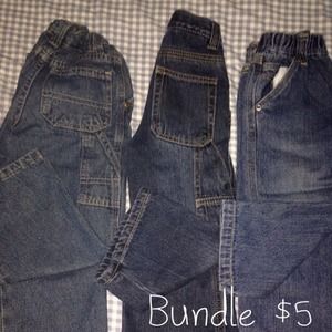 SOLD* $5 bundle jeans boys