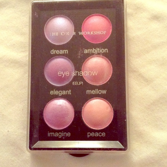 The Color Workshop 6 Pink Eye Shadows💕💎