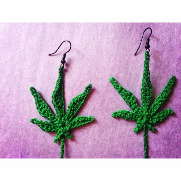 420 earrings - Picture 1 of 1
