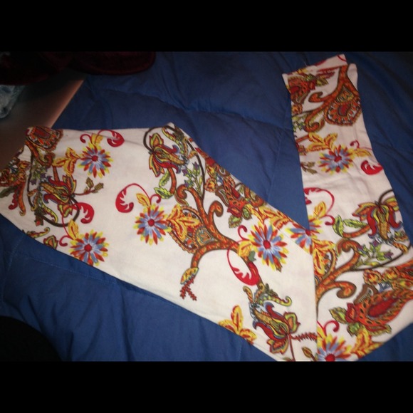 Floral leggings