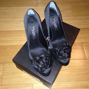 Nina black satin shoes