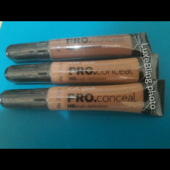 3 L.A. Girl Pro HD Concealers