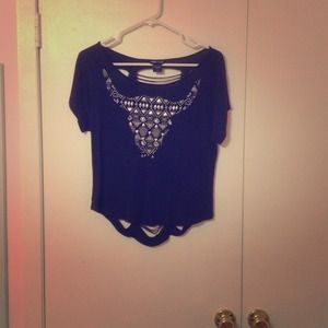 Cute studded top and cuts in the back☺️