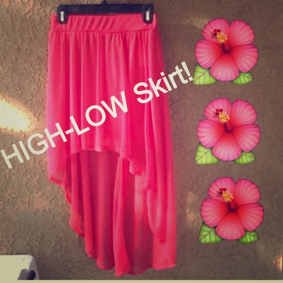 Pink high-low skirt🌺