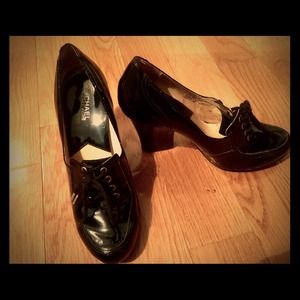 Michael Kors Patent Leather Pumps ✨
