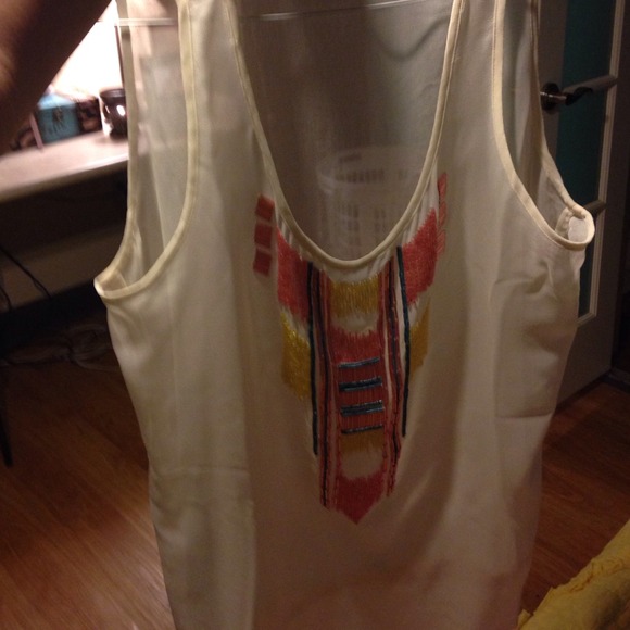 LARGE Forever 21 tank top shirt!!! - Picture 3 of 3
