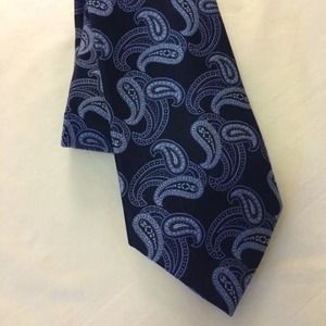 Michael Kors 100% Silk Men's Necktie Navy Paisley