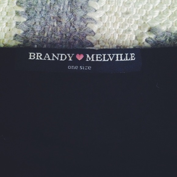 SOLD β€οΈβ€οΈ Brandy Melville black Sachi halter tank - Picture 2 of 2