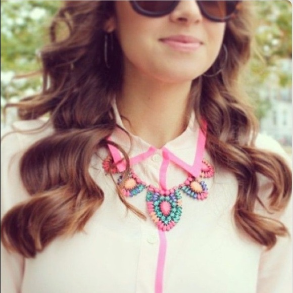 Sold Stella & Dot Frida Necklace