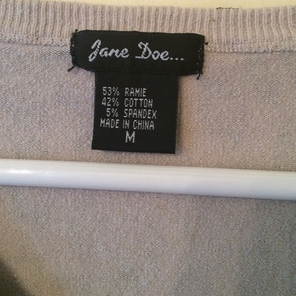 Adorable stretchy cardi - Picture 2 of 2