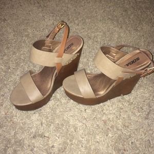 Soda High heels bundle with jeans