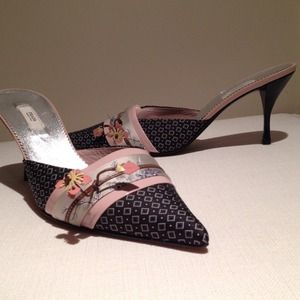 PRADA Kitten Heels Japanese Silk Leather Flowers