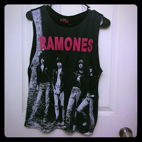 Ramones T-shirt