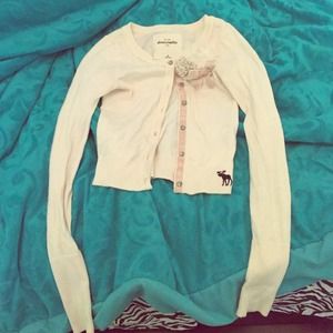 Super cute cream cardigan from Abercrombie kids!