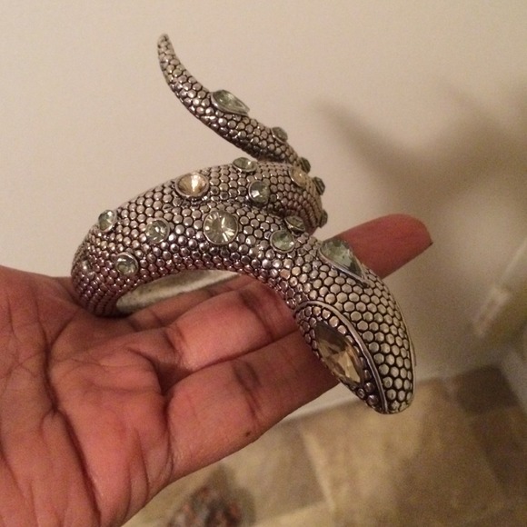 Snake bracelet - Picture 2 of 4