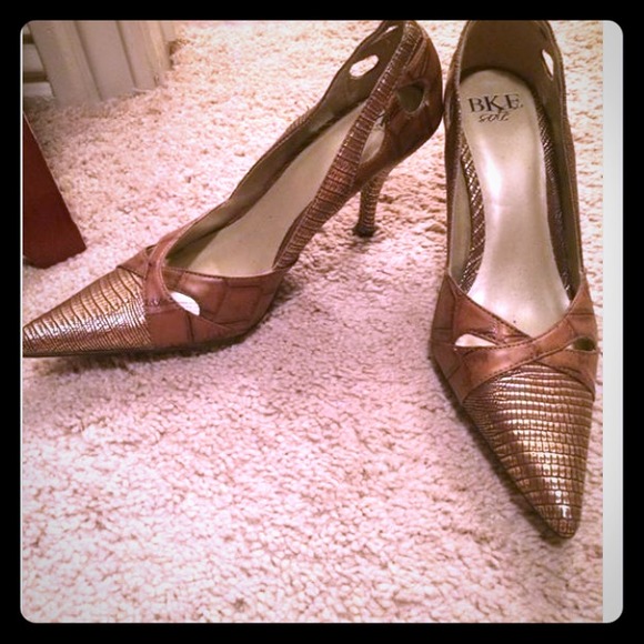 Heels!