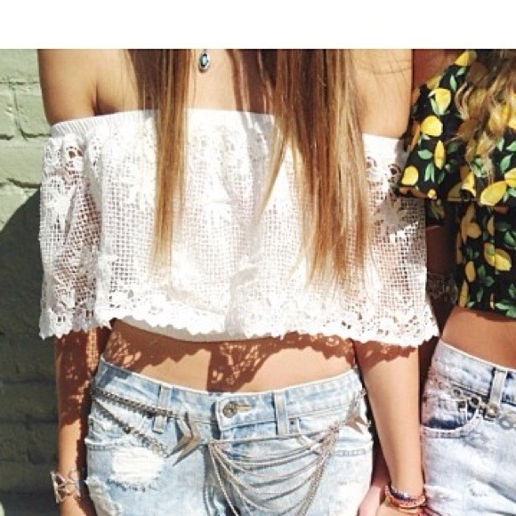 LF lace off shoulder